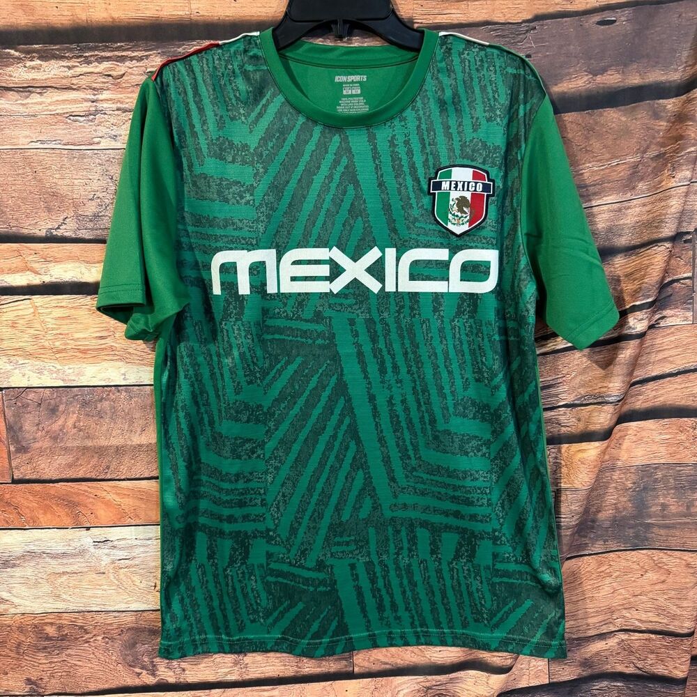 ICON SPORTS Men's Green M Mexico Soccer Fan Graphic Polyester T-Shirt